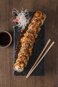 Okinawa roll (10 piezas)