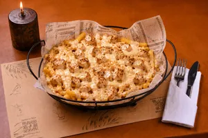 Papas Pollo & Queso