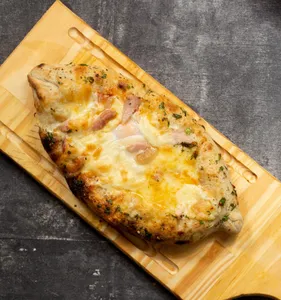 Provolone y tocino