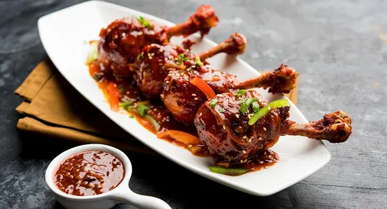 Colombinas de pollo en salsa de uchuvas
