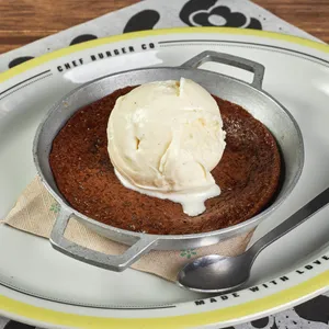 Brownie Al Horno Con Helado