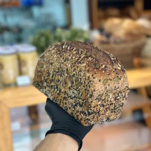 Pan Integral Semillas (Masa Madre)