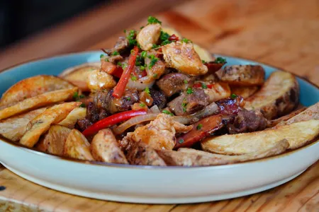 Salteado de carnes
