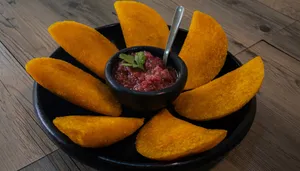 Empanada Colombiana x Und