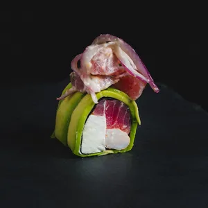 Supreme Roll