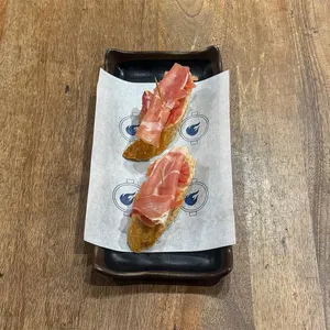 Pintxo de Jamón y Tomate