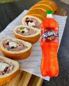Combo Pan de Jamón con Queso Crema Orquídea + Kolita 1.7L