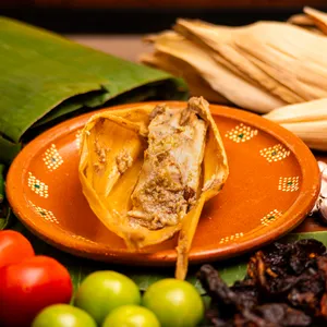 Frijo Gordo, Con Ejote Y Pipian