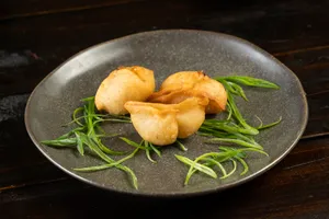 Gyozas x 3