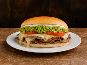 Churrasco italiano queso gigante