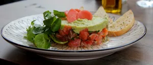 TARTARO DE SALMON Y PALTA