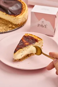 Porción tarta vasca