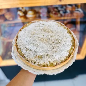 Kuchen entero Miga Manzana