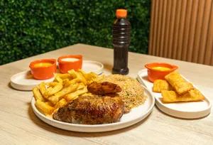 1/4 Mostrito + Tequeños + 1 Bebida