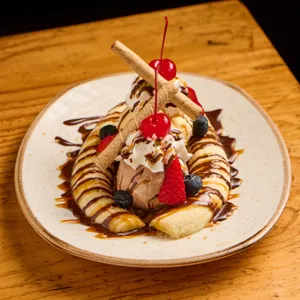 BANANA SPLIT