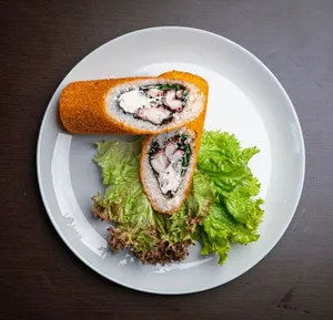 Hand Roll Pulpo