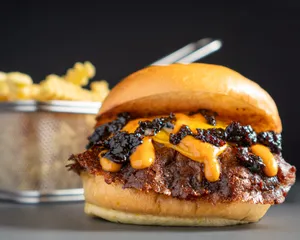 Bacon Jam Doble + Fries