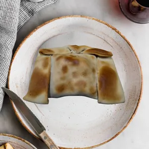 Empanada Mechada Queso