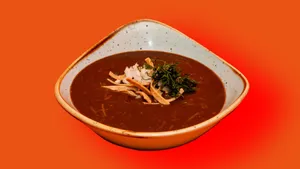 Caldo de Frijol con Fideos