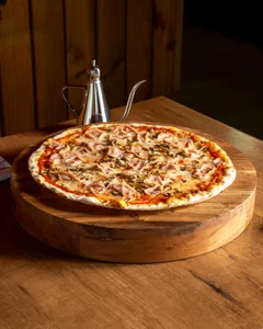 Pizza Prosciutto Cotto e Funghi