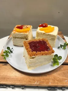 Especial guanábana mora y arequipe