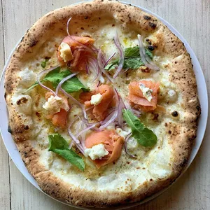 Pizza Salmone (Bianca)