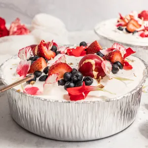 Torta 3 Leches y Frutos Rojos Mediana