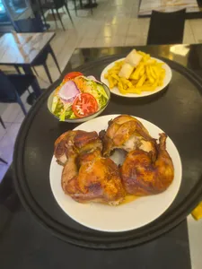 Pollo Entero A La Brasa
