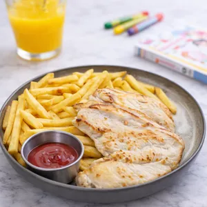 Pechuga de Pollo con Papas Fritas