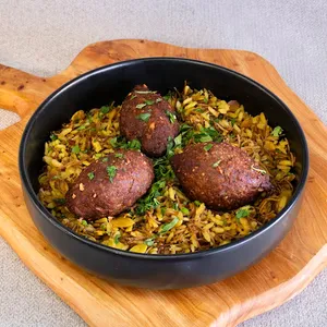Kubbe relleno con 1 acompañaiento