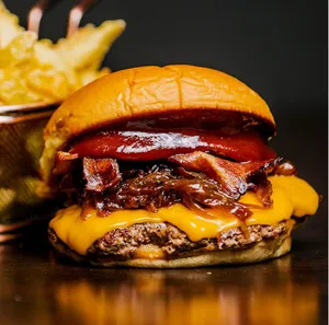 Smokehouse (Burger Del Día Jueves)