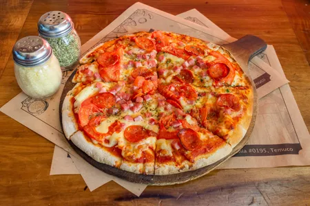 Pizza Peperoni