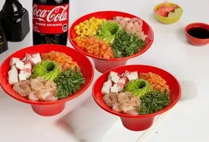 Gohan L Promo  4 - 3 Gohan L, 15 Pzs Roll, 1 Bebida 1.5ltr