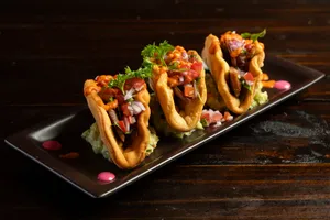 Tacos pica y calla