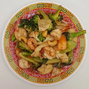 Camarón con nuez india porción 1/2 litro