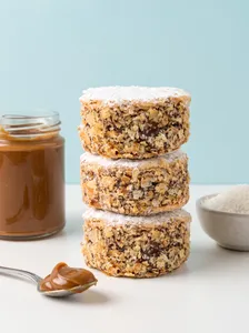 Alfajor de hojaldre y manjar