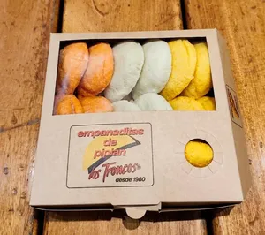 Caja Regalo Familiar🎁🥟