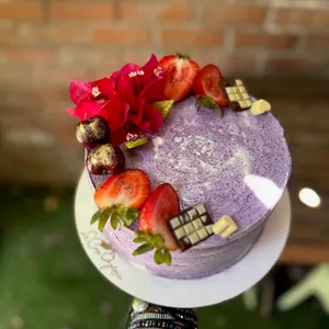 Torta Cuatro Leches Maqui (15p) APLV, Sin Soya, Vegana