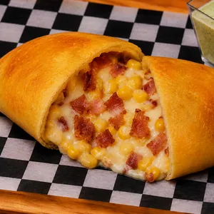Empanada Tocino Maíz Queso
