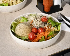 Ensalada pollo y cuscús