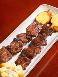 Piqueo Anticuchos