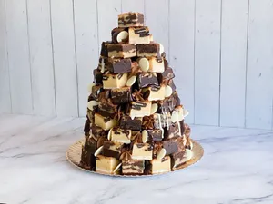 Torta Torre de Brownie tamaño L