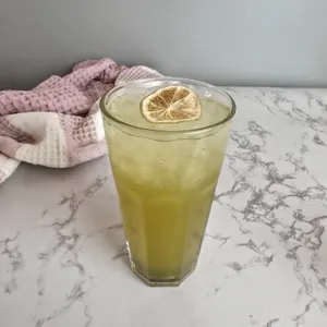 Limonada Menta Jengibre