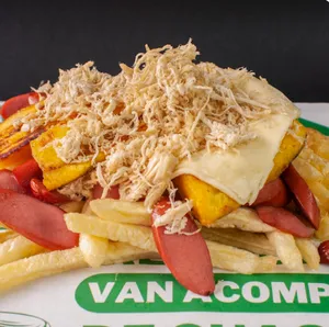 Salchipapa Tropicales