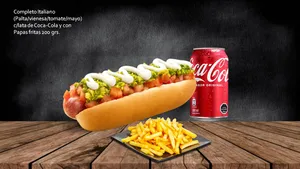 Completo Italiano C/ Coca-cola Y Con Porción De Papas Fritas De 200 Grs.