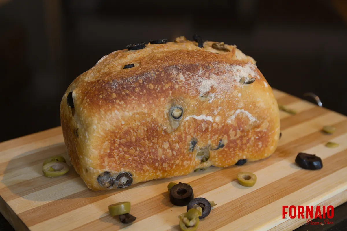 Pan Molde Mini Aceituna Blanco Masa Madre