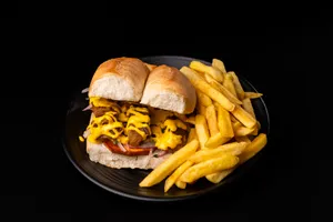 SANGUCHE DE CHICHARRON