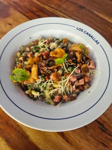 Coquillettes jamón trufado