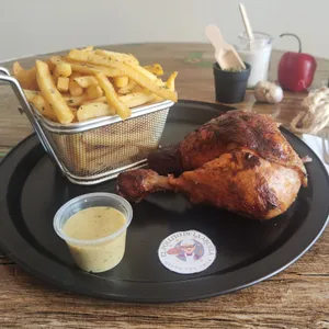 Trutro dia anterior con Papas Fritas