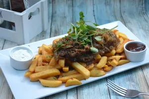 Papas Fritas Mechada